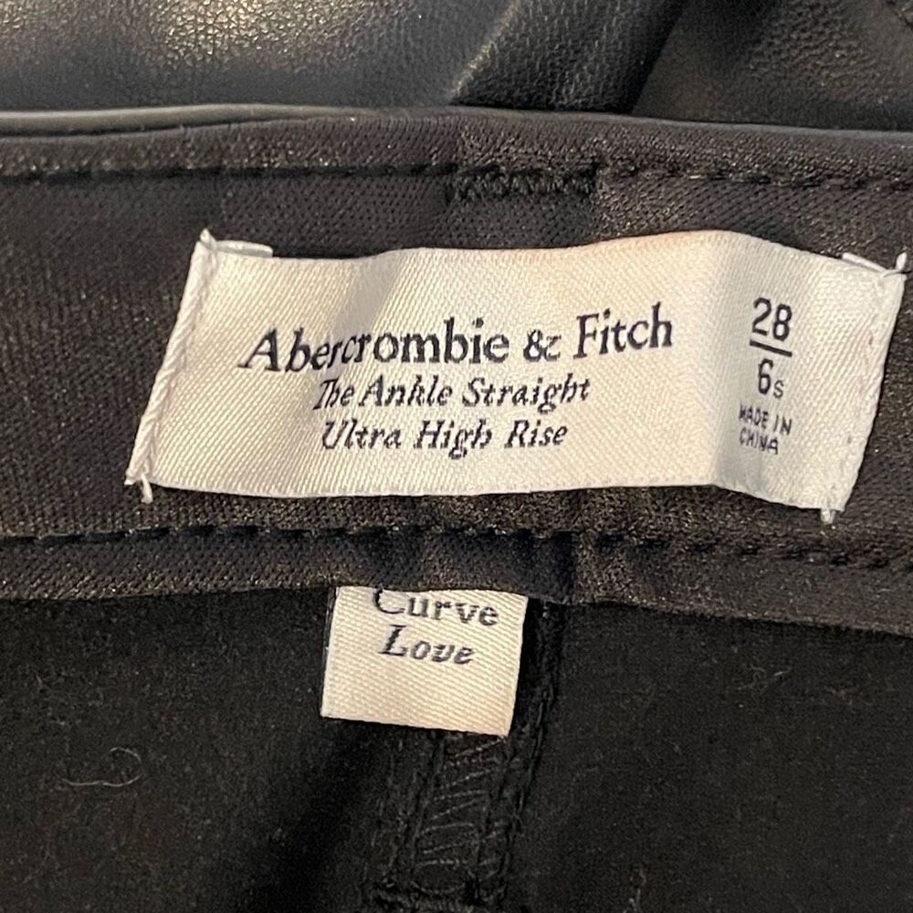 Abercrombie & Fitch The Ankle Straight Ultra High Rise Vegan Leather Curve Love - Picture 3 of 9